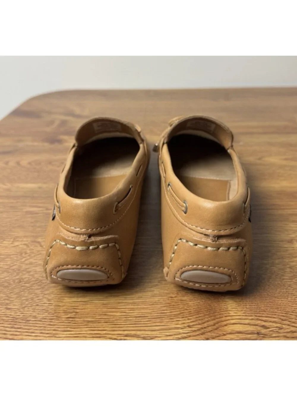 Eastland Women's Marcella Driving Moccasin Slip On Loafer in Camel Size 6.5
